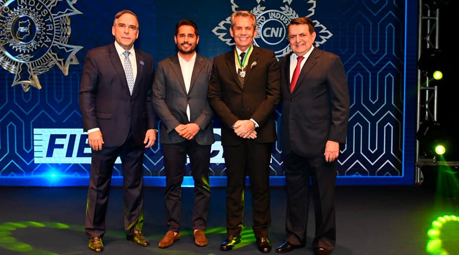 Zé Garrote – Medalha da Ordem do Mérito Industrial